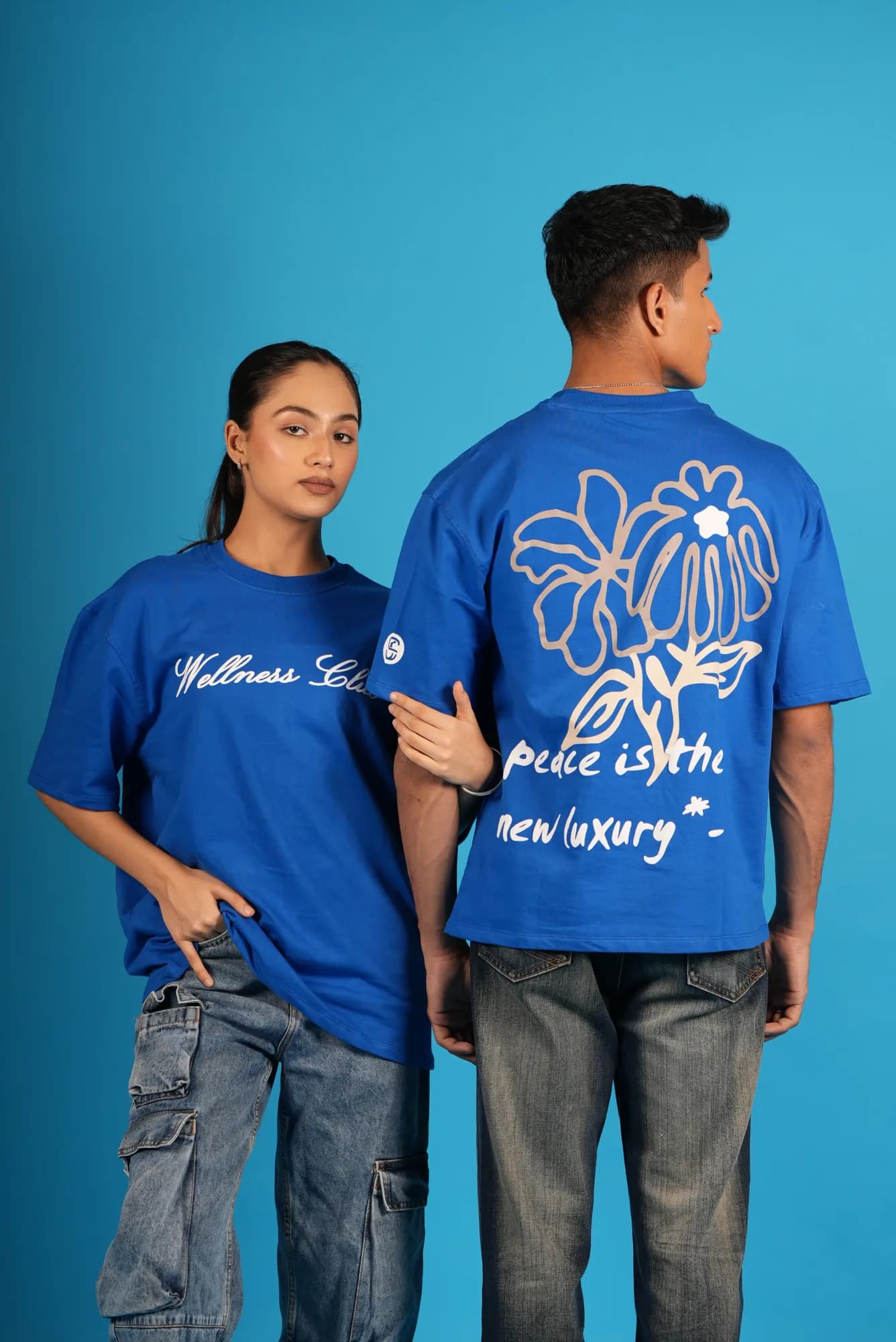 Blue Blast oversized T-shirt on model